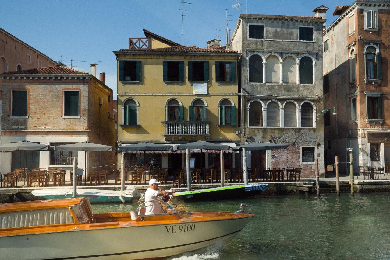 Casa Virginia Direct At The Canal Cannaregio With Own Roof Terrace Benátky Exteriér fotografie