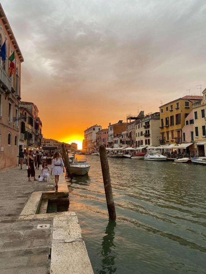 Casa Virginia Direct At The Canal Cannaregio With Own Roof Terrace Benátky Exteriér fotografie