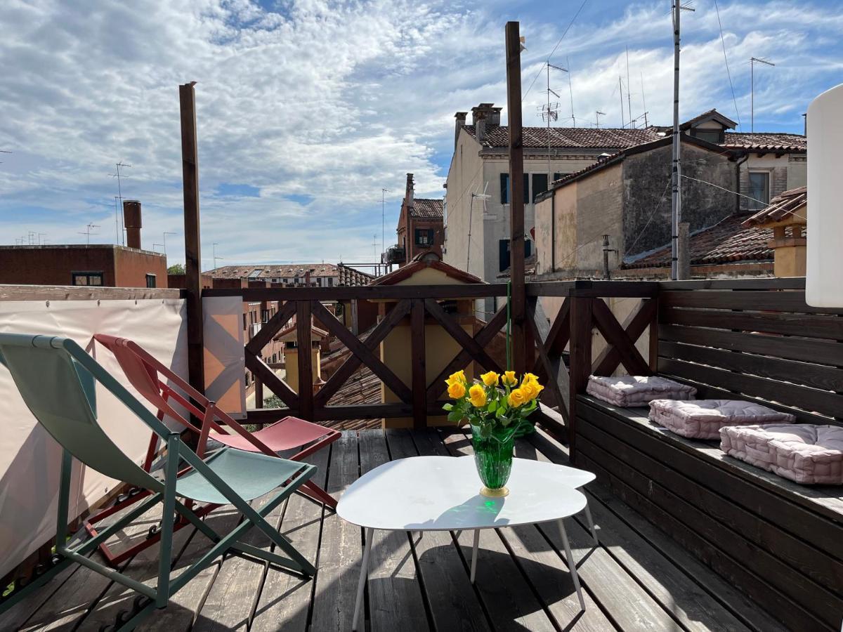 Casa Virginia Direct At The Canal Cannaregio With Own Roof Terrace Benátky Exteriér fotografie